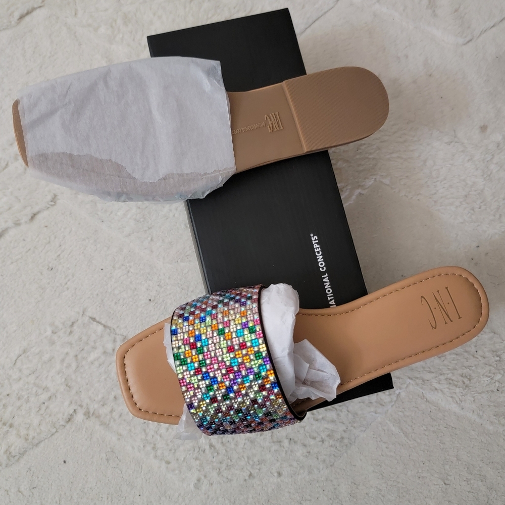 Women slippers